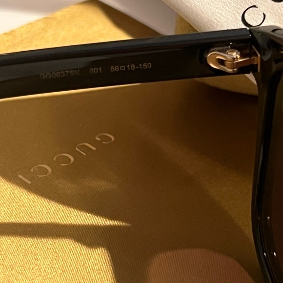 EUC Black Square Gucci Sunglasses- Authentic - Picture 5 of 8